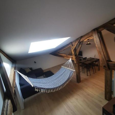 Appartement Neuf Climatise Sous Les Toits La Roche-Chalais Eksteriør billede